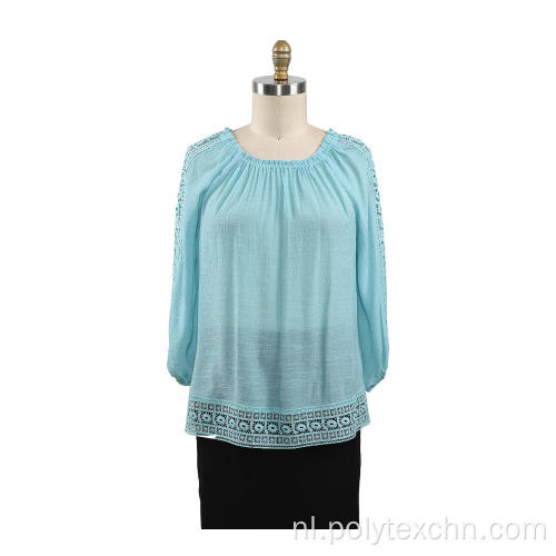 Damesblouse met 3/4 mouwen kanten afwerking